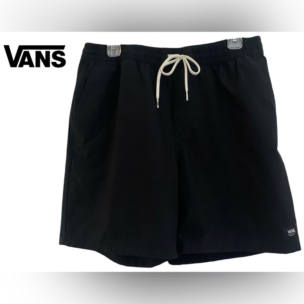 🐝Vans Relaxed Fit Black Elastic Shorts